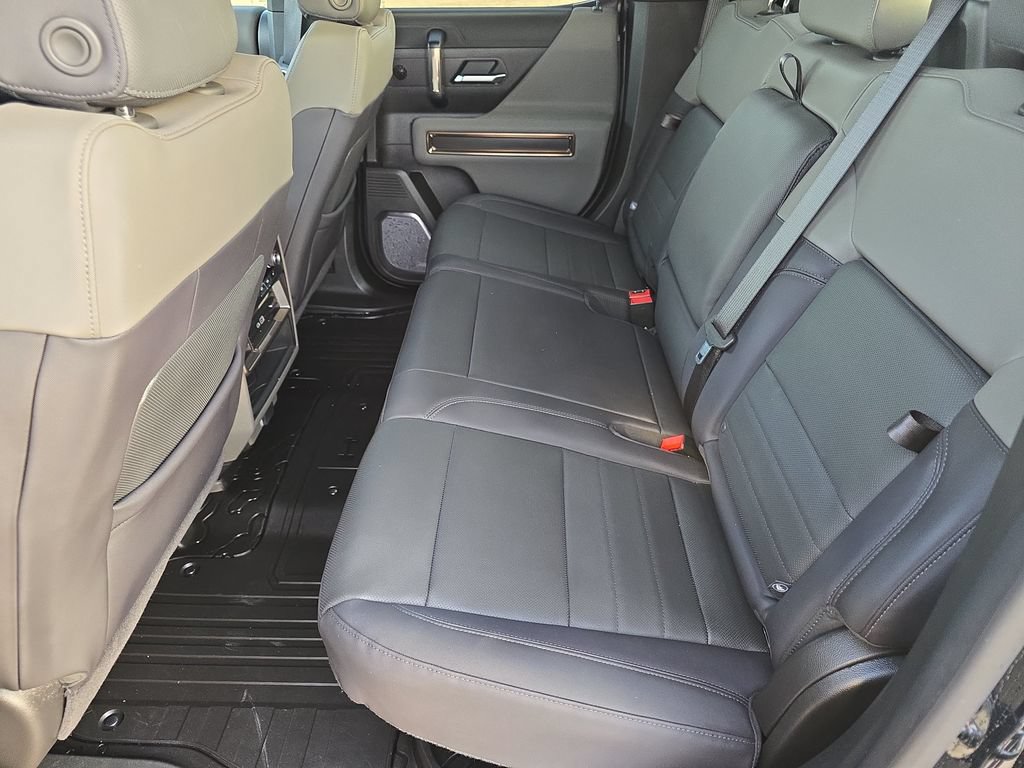Used 2025 GMC Hummer EV 2X AWD/4WD image 15