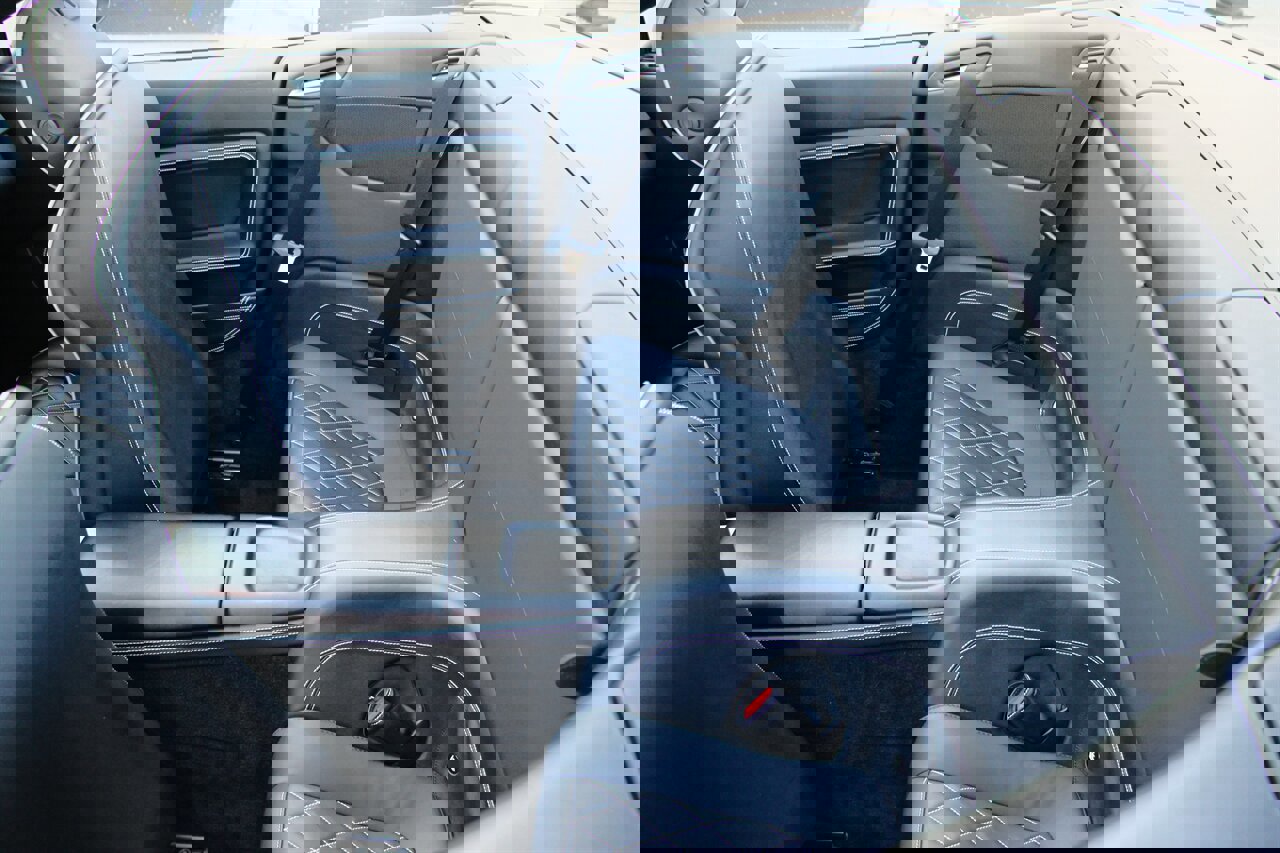 Used 2014 Ferrari California image 30