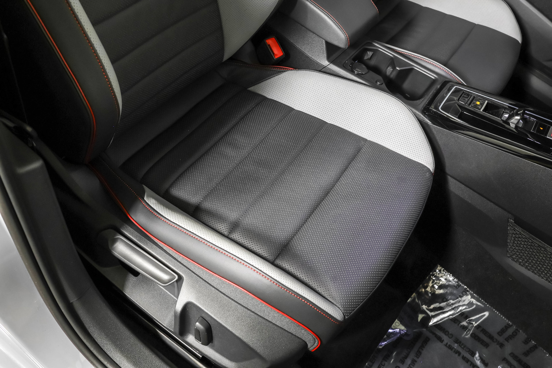 Used 2024 Volkswagen GTI Autobahn FWD image 48