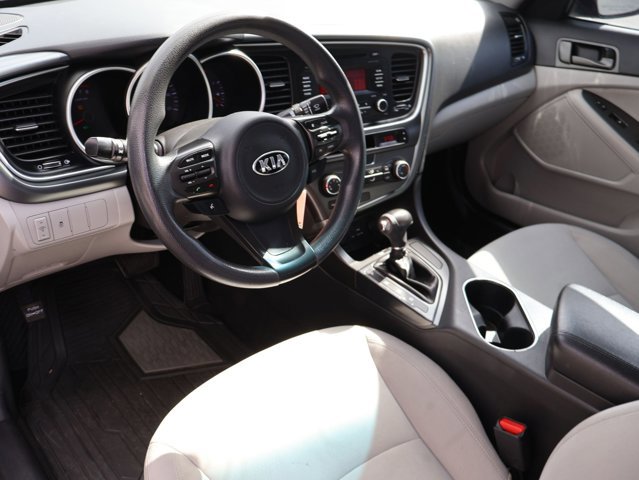 Used 2015 Kia Optima LX FWD image 12