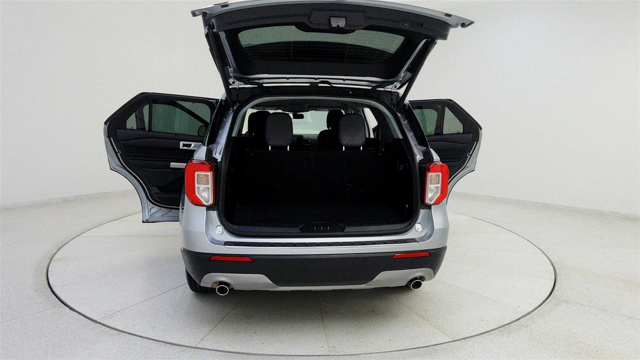 Used 2023 Ford Explorer Limited w/ Equipment Group 301A image 23