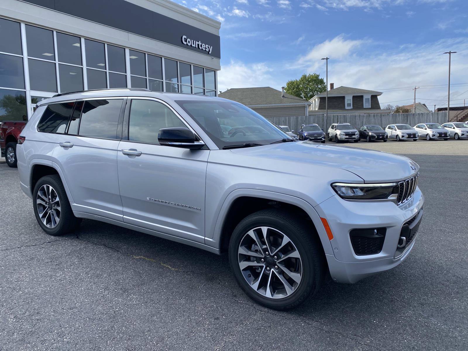 Used 2022 Jeep Grand Cherokee L Overland image 8