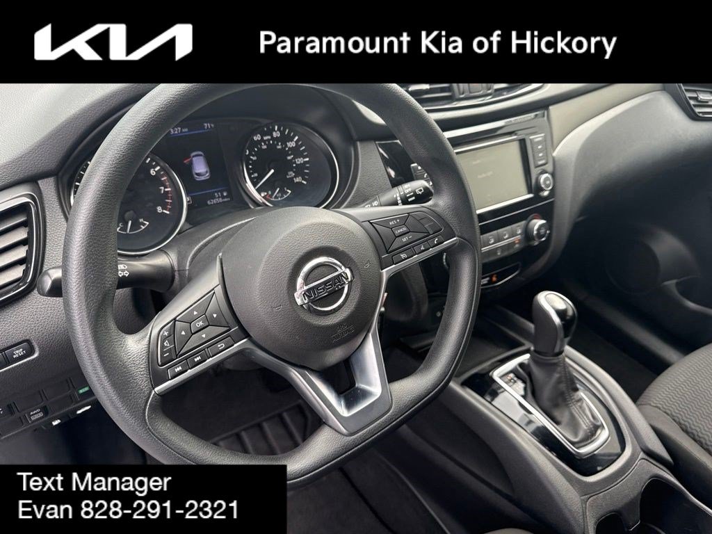 Used 2019 Nissan Rogue Sport S w/ Appearance Package AWD/4WD image 19