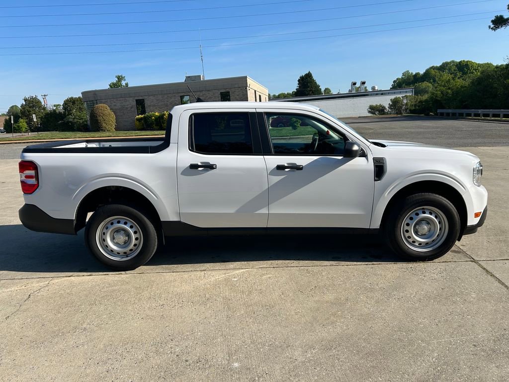 Used 2024 Ford Maverick XL image 7