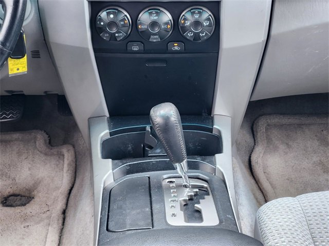 Used 2004 Toyota 4Runner Limited image 10