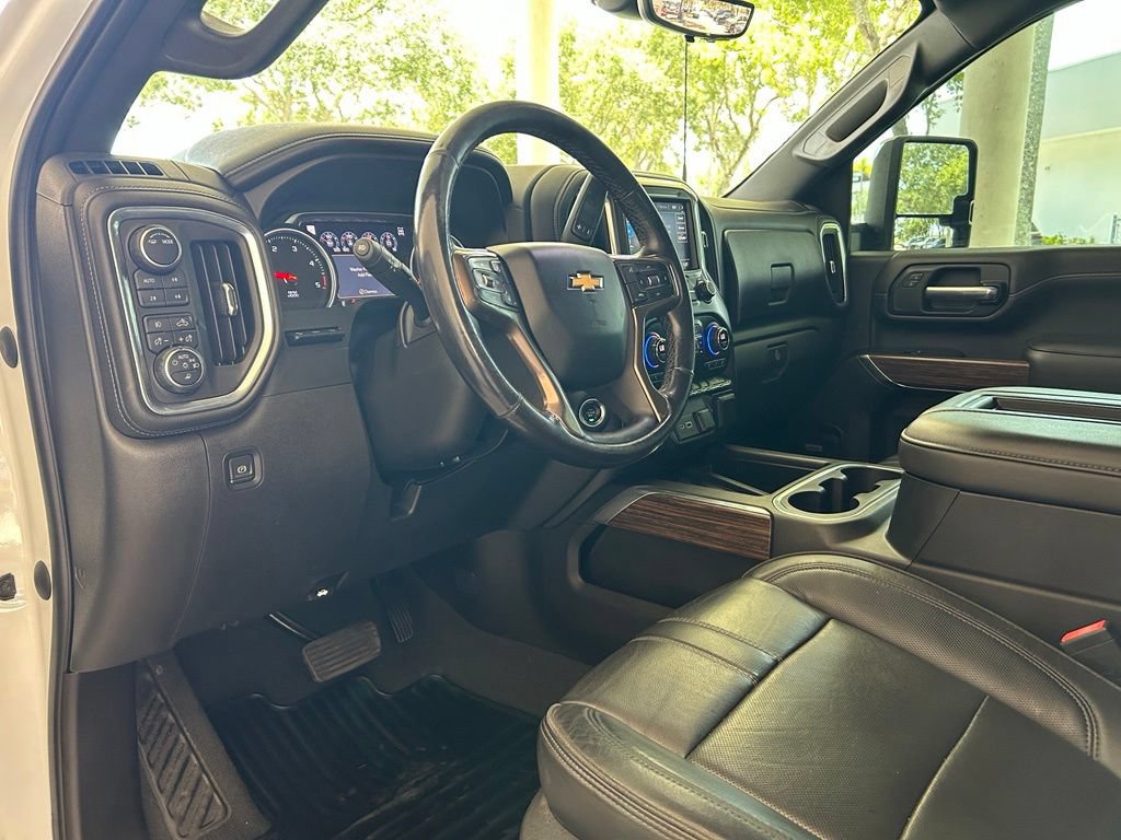 Used 2021 Chevrolet Silverado 2500 High Country w/ Z71 Off-Road Package AWD/4WD image 7