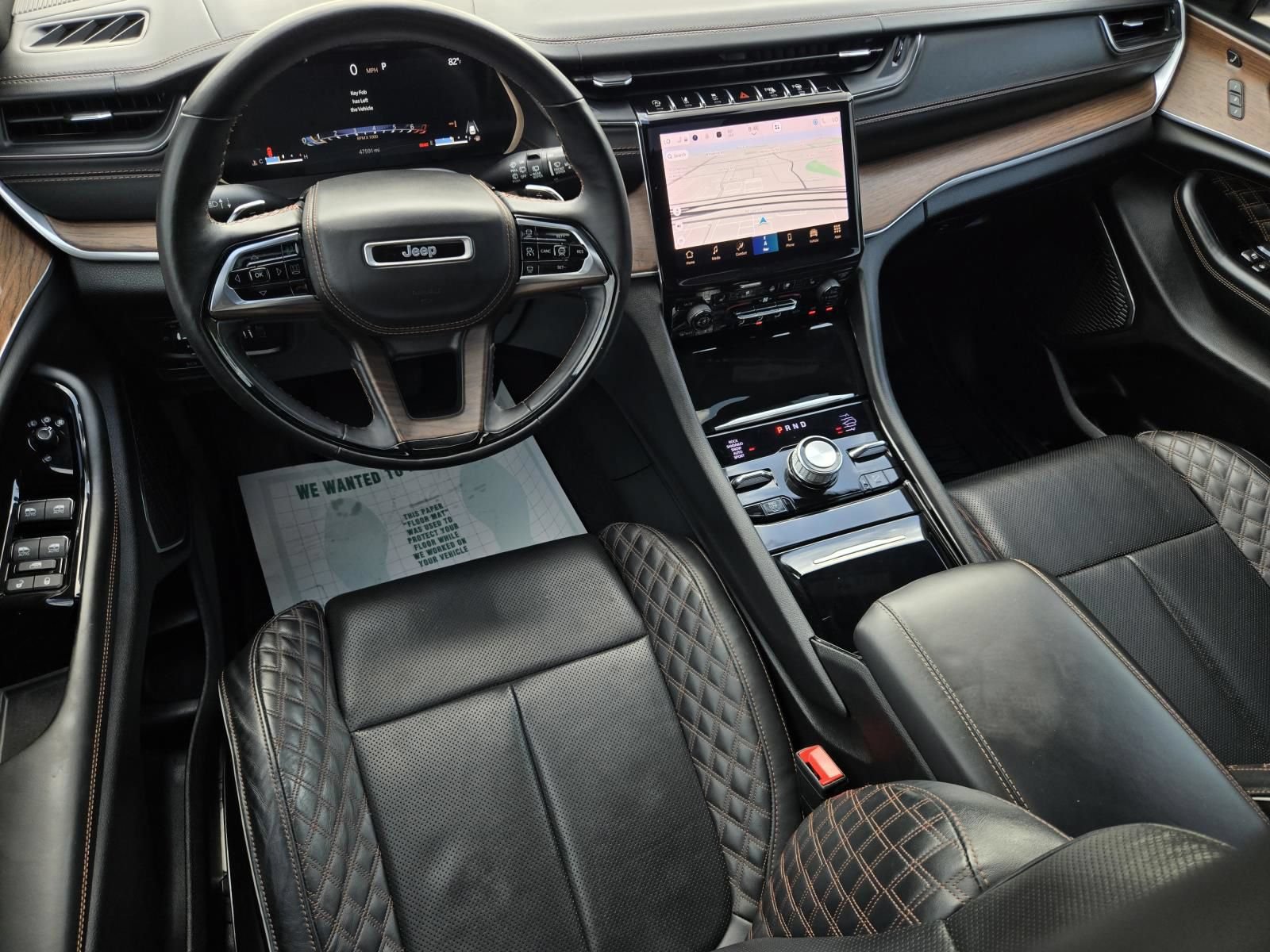 Used 2022 Jeep Grand Cherokee Summit w/ Luxury Tech Group V AWD/4WD image 21