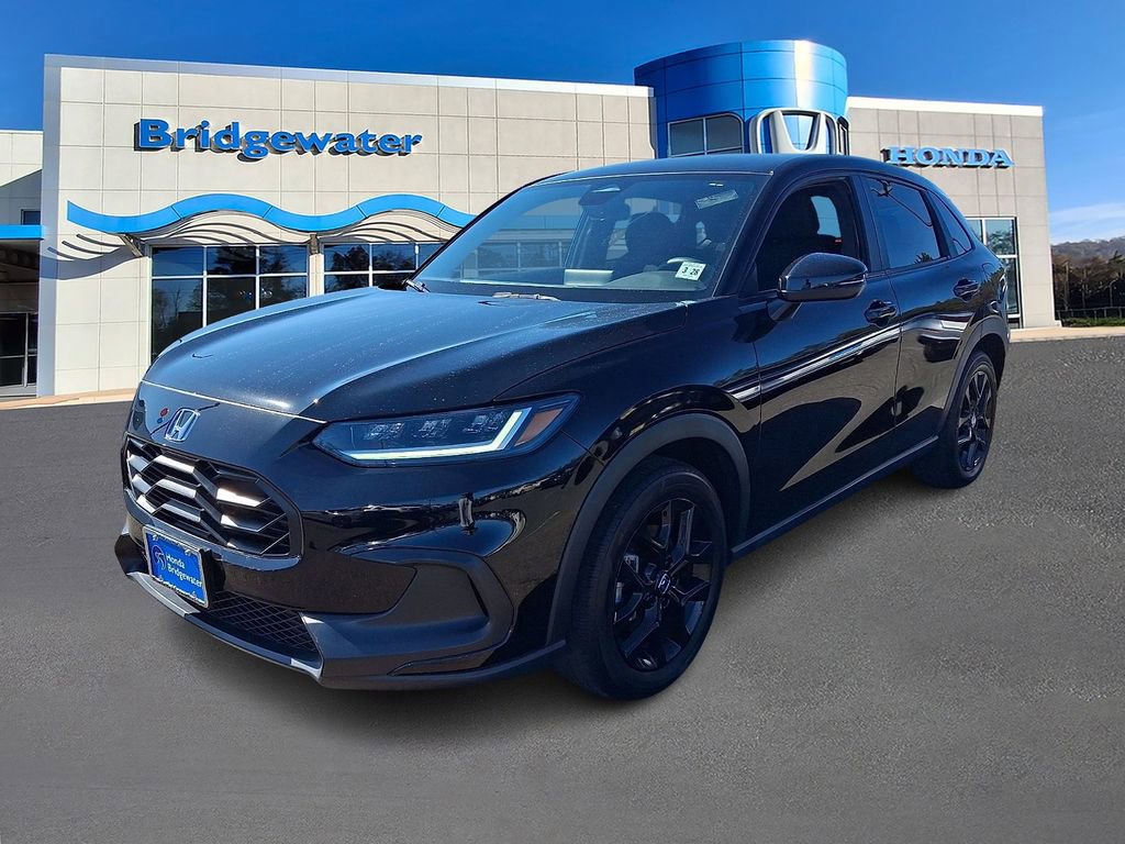 Used 2023 Honda HR-V Sport image 3