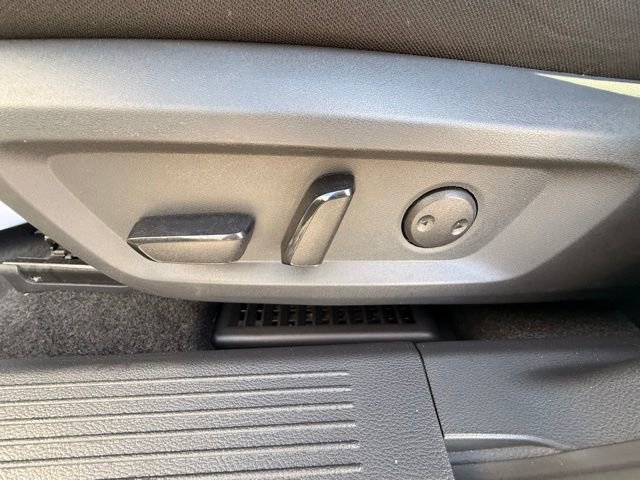 Certified 2023 Nissan Rogue SV image 15