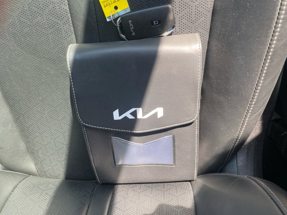 Used 2023 Kia Sorento SX image 38
