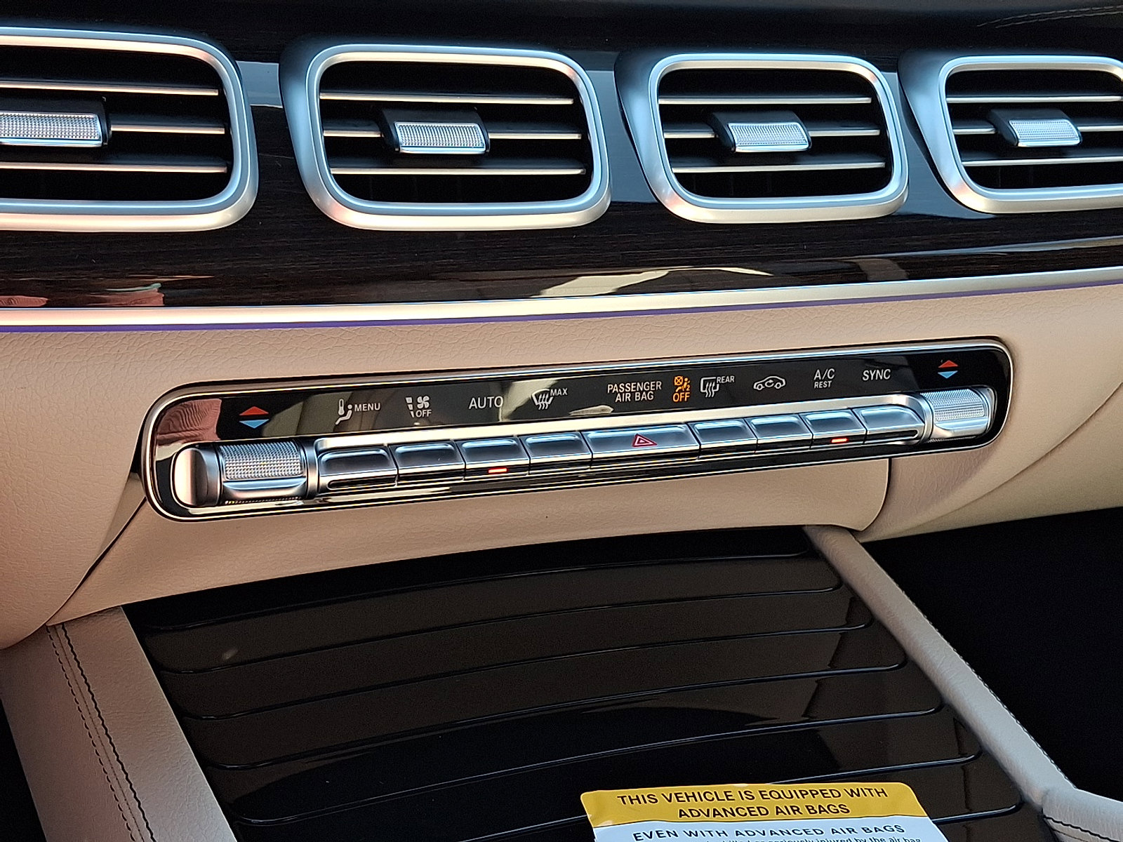 New 2026 Mercedes-Benz GLE 450 4MATIC image 11