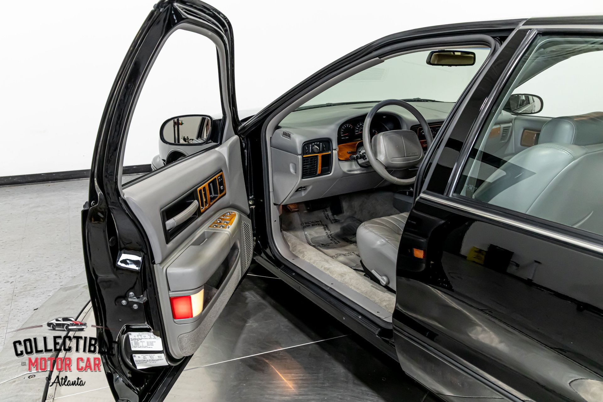 Used 1996 Chevrolet Impala SS RWD image 63