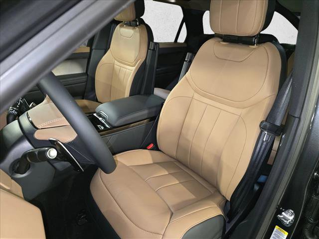 New 2026 Land Rover Range Rover Sport Dynamic SE AWD/4WD image 13