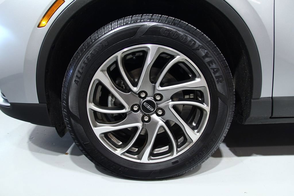 Used 2022 Lincoln Corsair AWD w/ Equipment Group 101A image 18