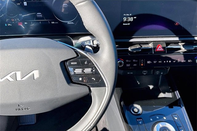 Used 2024 Kia Niro Wind image 18