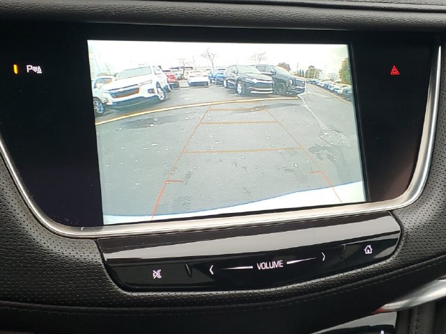 Used 2018 Cadillac XT5 Luxury w/ Driver Awareness Package AWD/4WD image 27