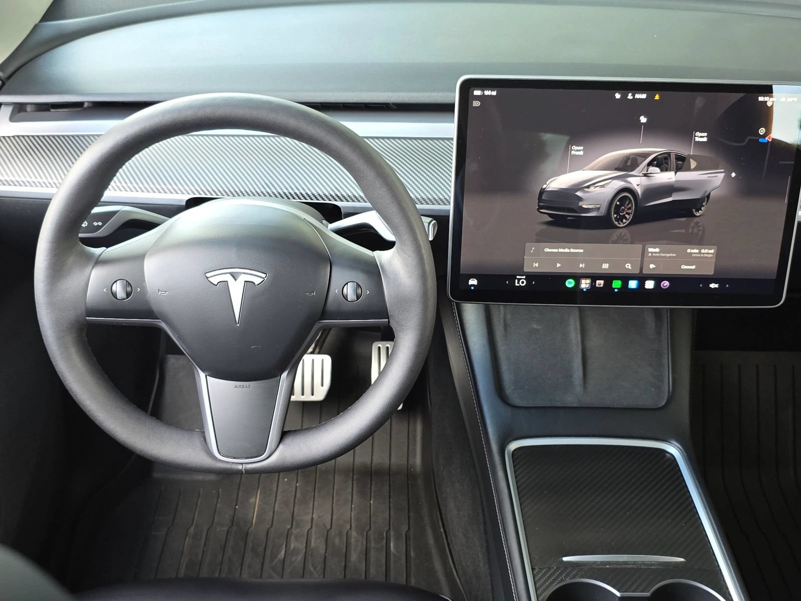 Used 2023 Tesla Model Y Performance AWD/4WD image 16