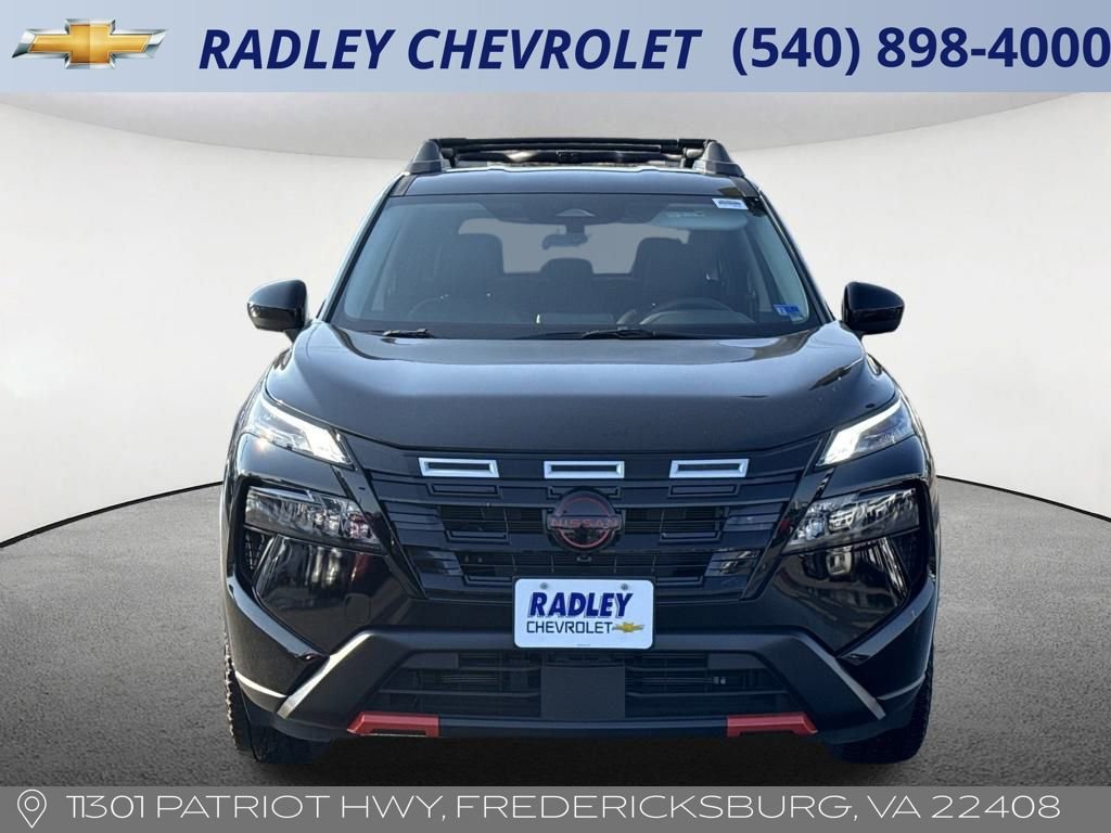 Used 2025 Nissan Rogue SV image 23