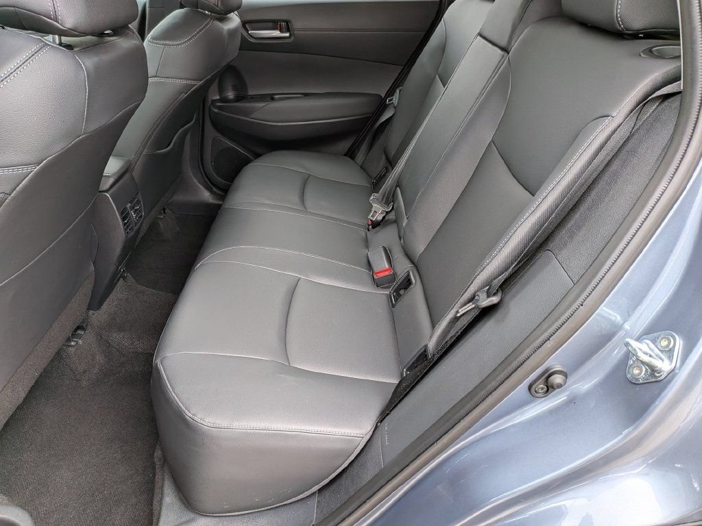 Used 2026 Toyota Corolla Cross XLE FWD image 33