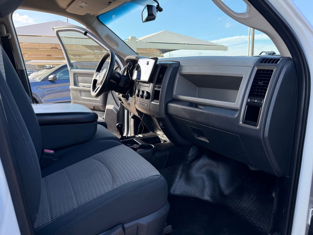 Used 2012 RAM 2500 ST w/ Chrome Appearance Group image 16