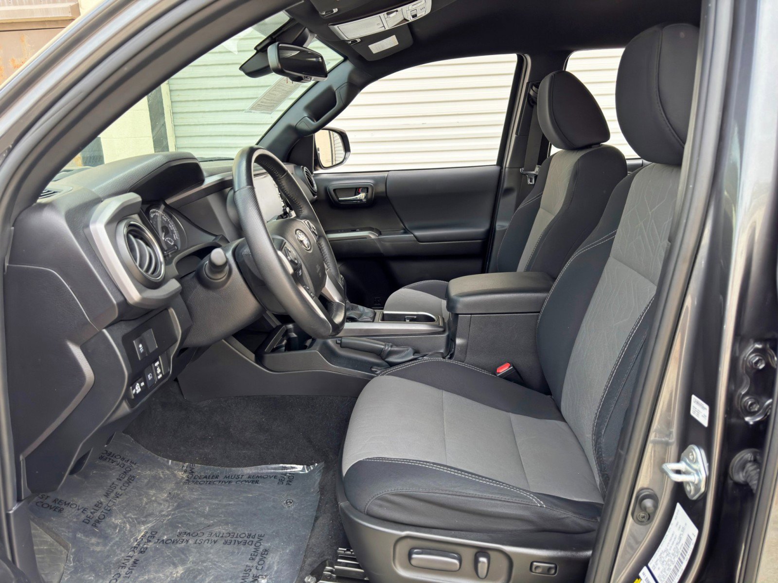 Used 2021 Toyota Tacoma TRD Sport w/ Technology Package RWD image 15