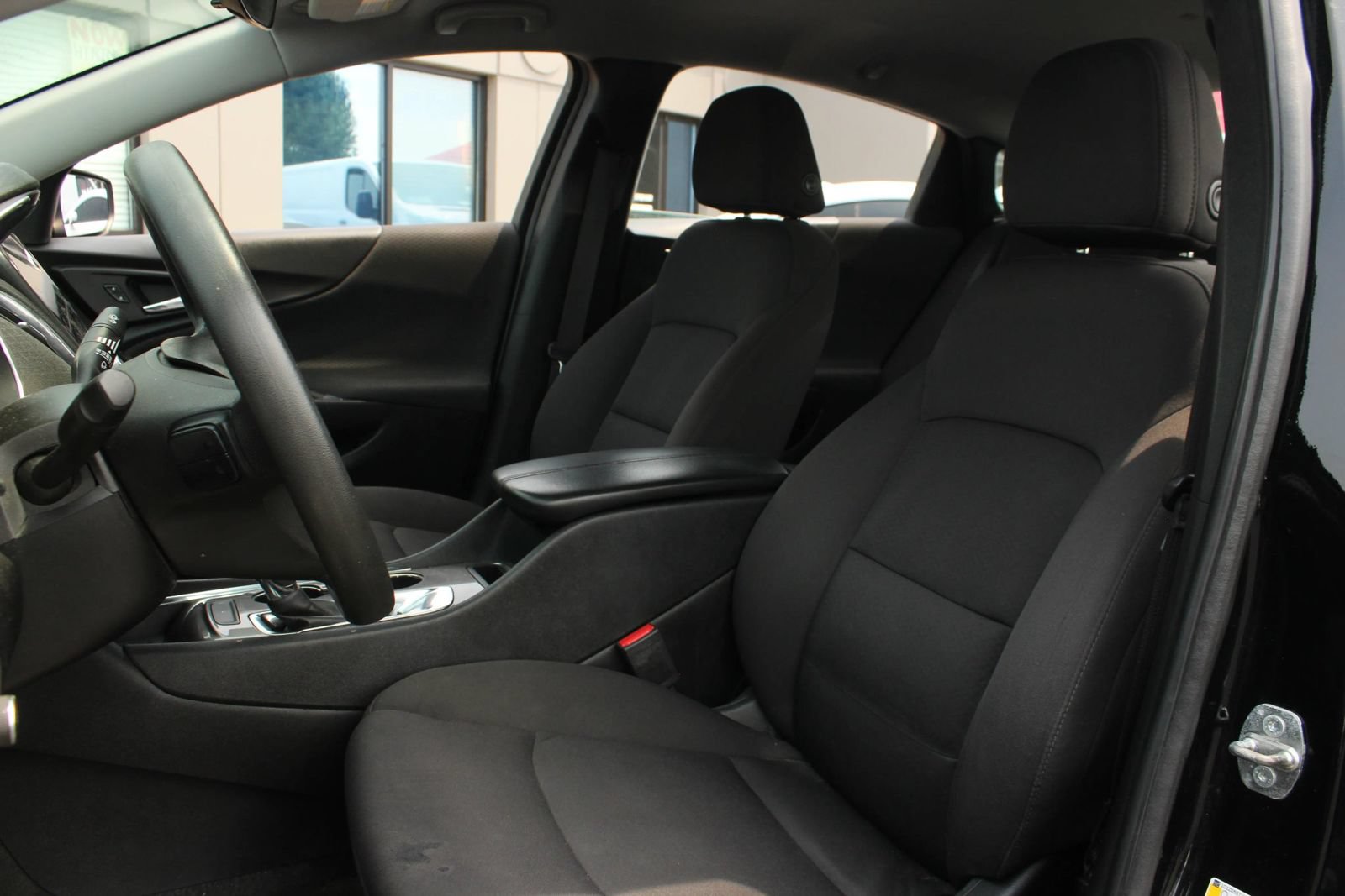 Used 2019 Chevrolet Malibu LT FWD image 13