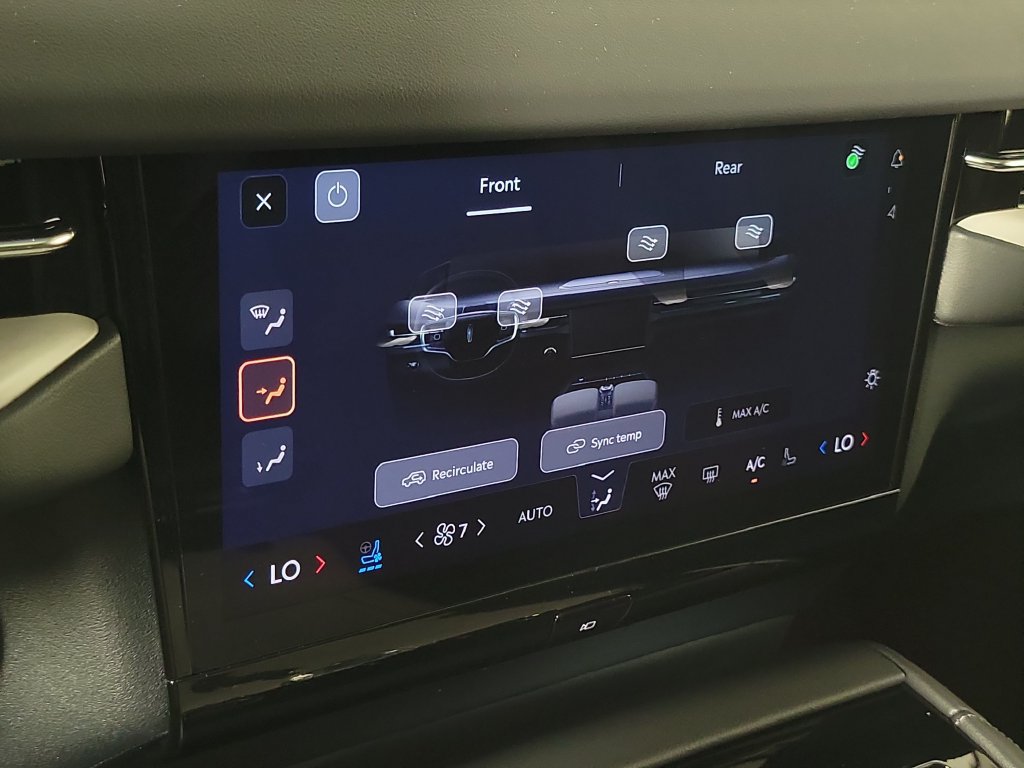 New 2027 Lincoln Navigator L Reserve RWD image 30