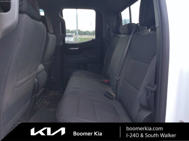 Used 2019 Chevrolet Silverado 1500 LT w/ Texas Edition AWD/4WD image 12
