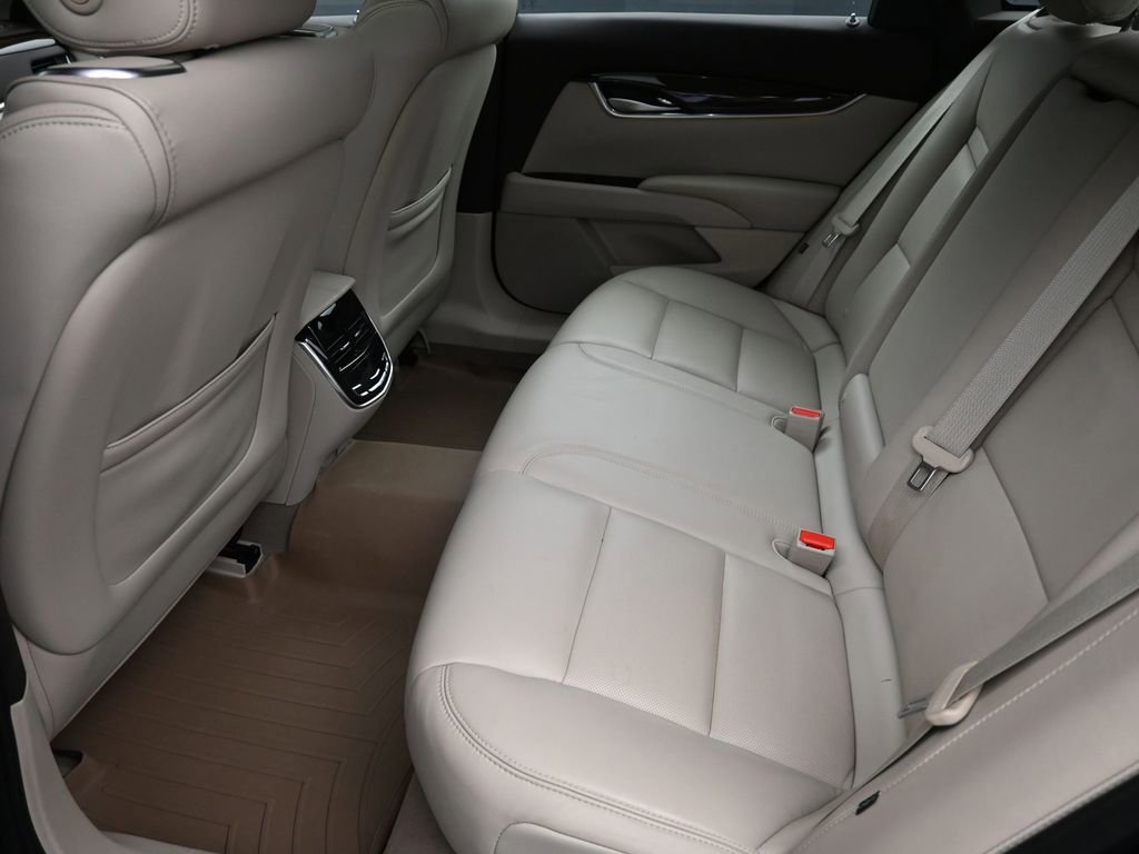 Used 2016 Cadillac XTS Premium FWD image 9