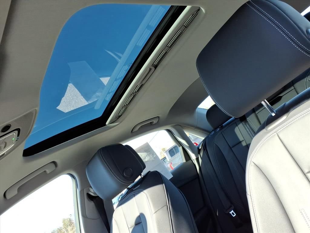 Used 2021 Audi A4 2.0T Premium image 13