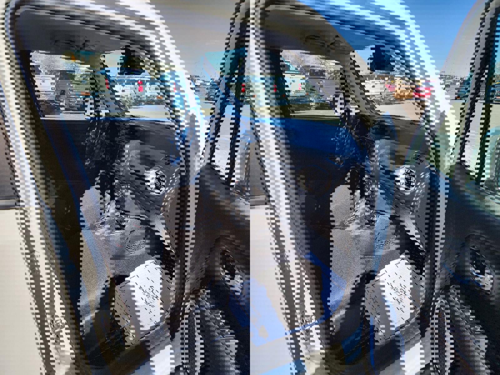 Used 2020 Jeep Renegade Latitude w/ Cold Weather Group image 11