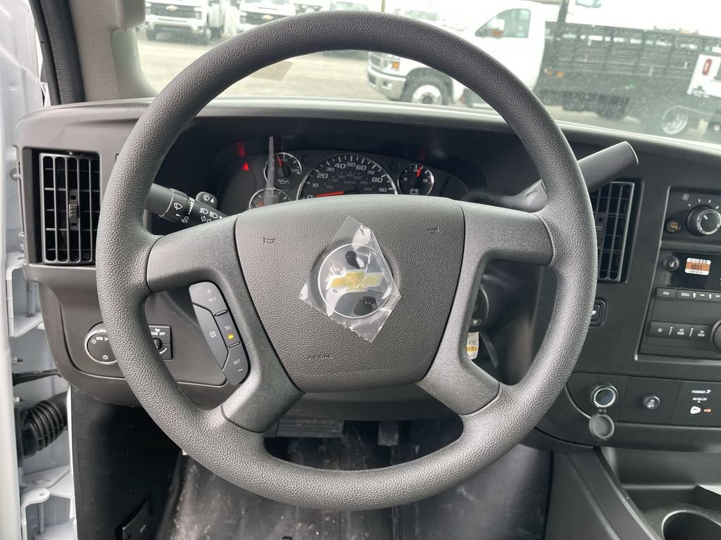 New 2026 Chevrolet Express 2500 w/ Driver Convenience Package RWD image 8