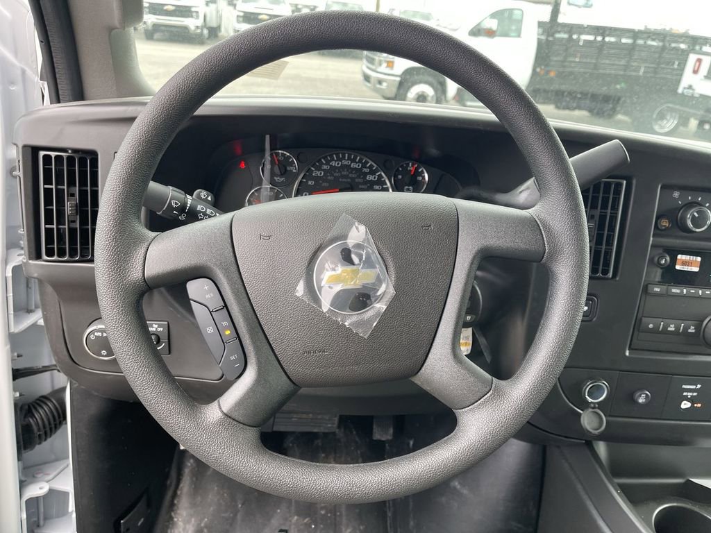 New 2026 Chevrolet Express 2500 w/ Driver Convenience Package RWD image 8