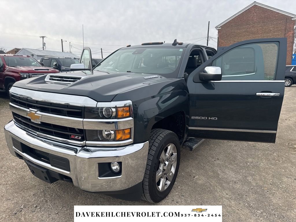 Used 2018 Chevrolet Silverado 2500 LTZ w/ LTZ Plus Package AWD/4WD image 34