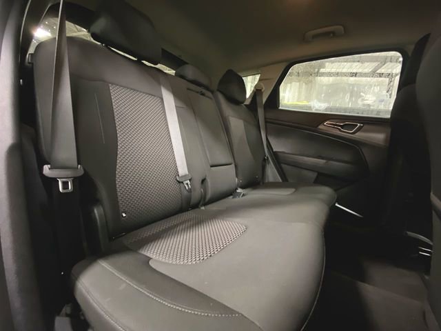Used 2024 Kia Sportage LX image 24