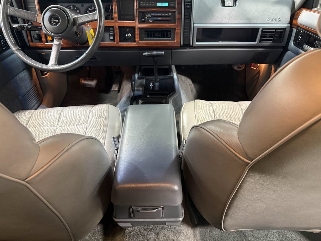Used 1994 Jeep Cherokee Country AWD/4WD image 69