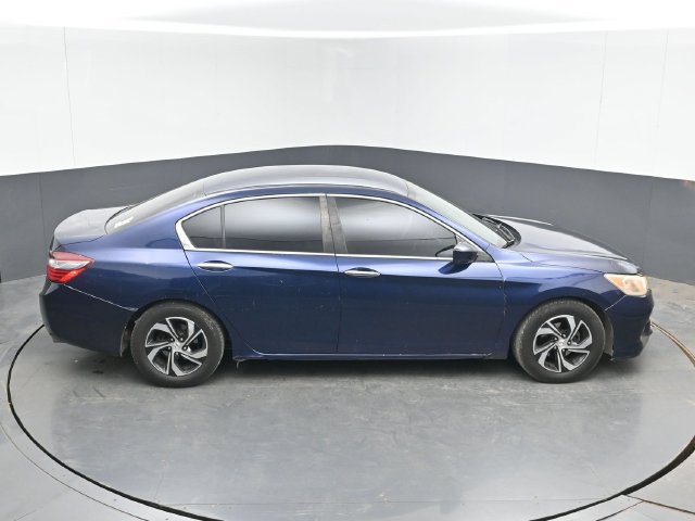 Used 2016 Honda Accord LX image 25