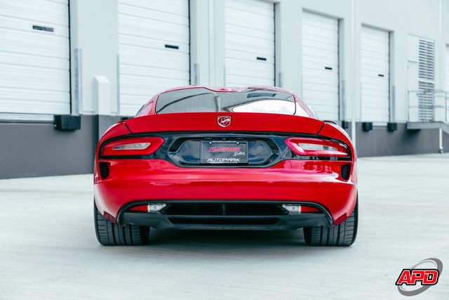 Used 2014 SRT Viper GTS w/ GTS Laguna Interior Package RWD image 16