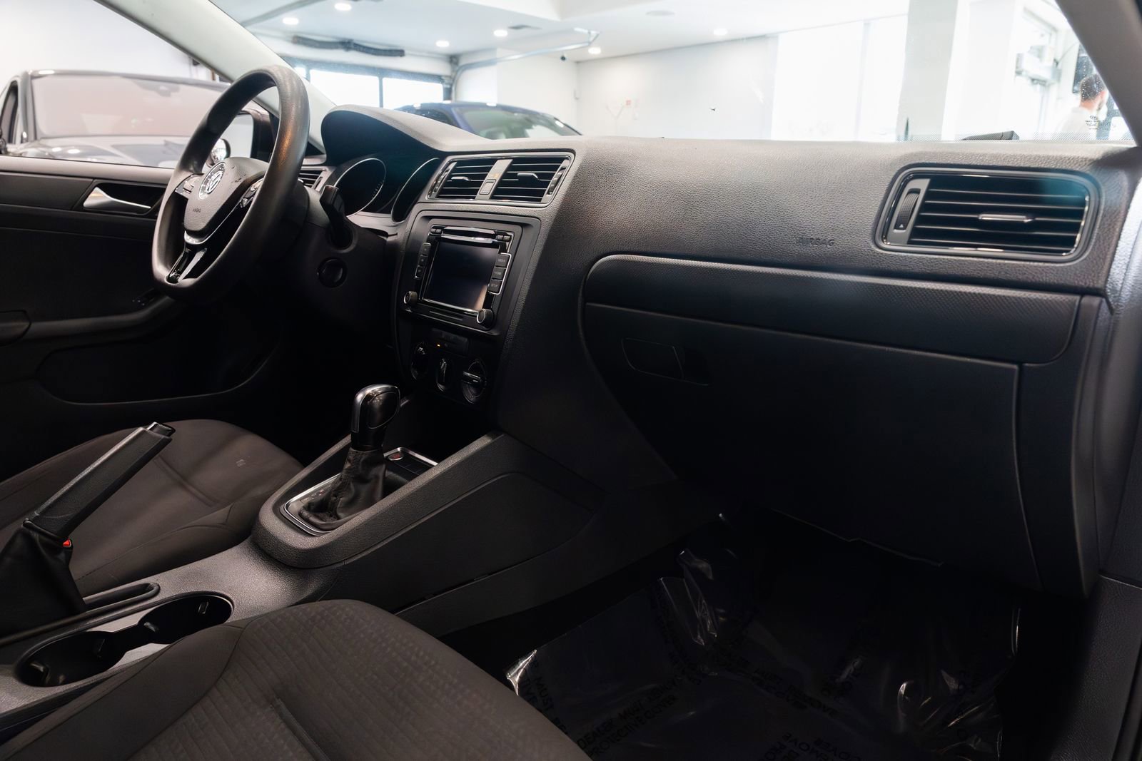 Used 2015 Volkswagen Jetta S FWD image 21