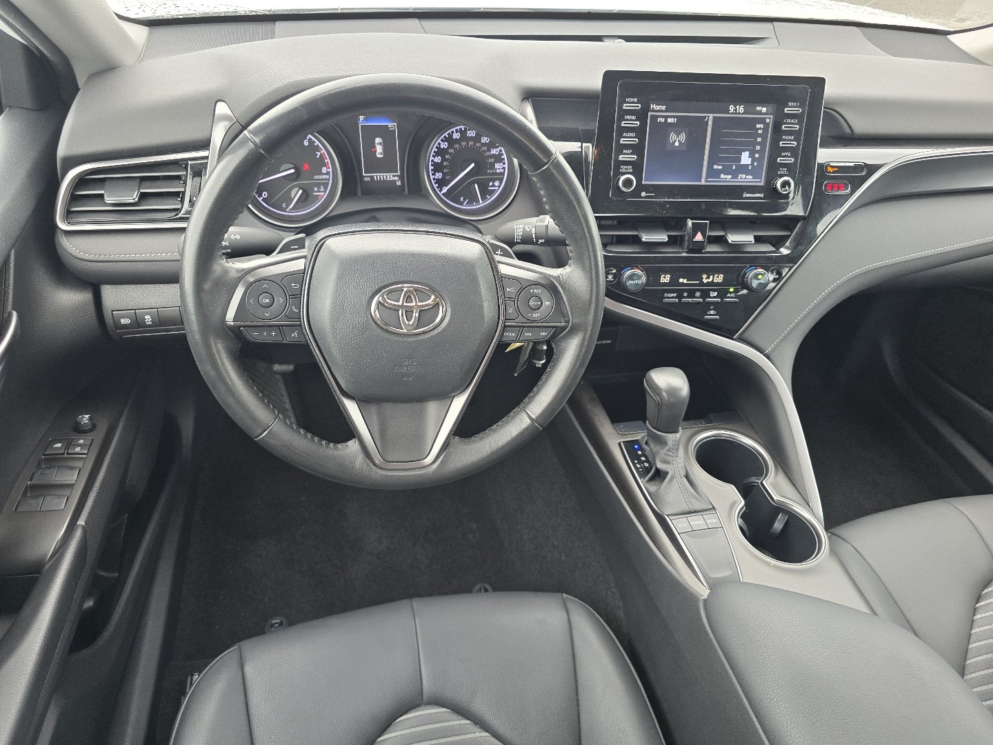 Used 2023 Toyota Camry SE FWD image 23