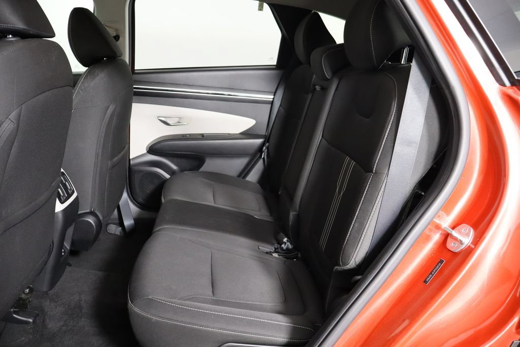 Used 2023 Hyundai Tucson SEL AWD/4WD image 16