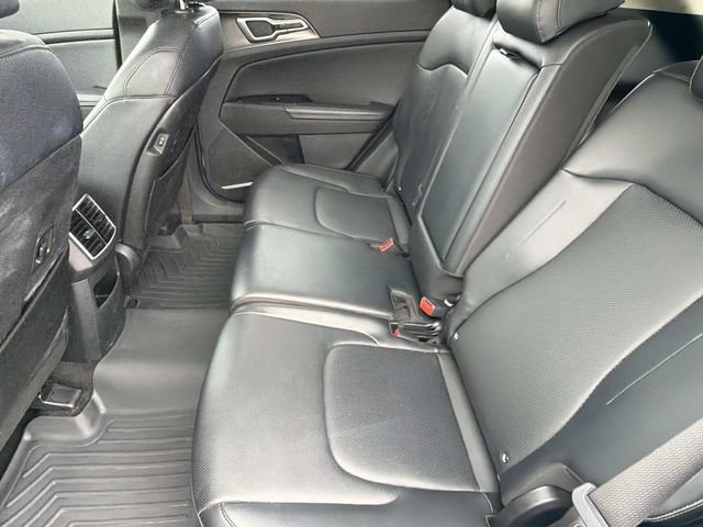 Used 2023 Kia Sportage EX FWD image 19