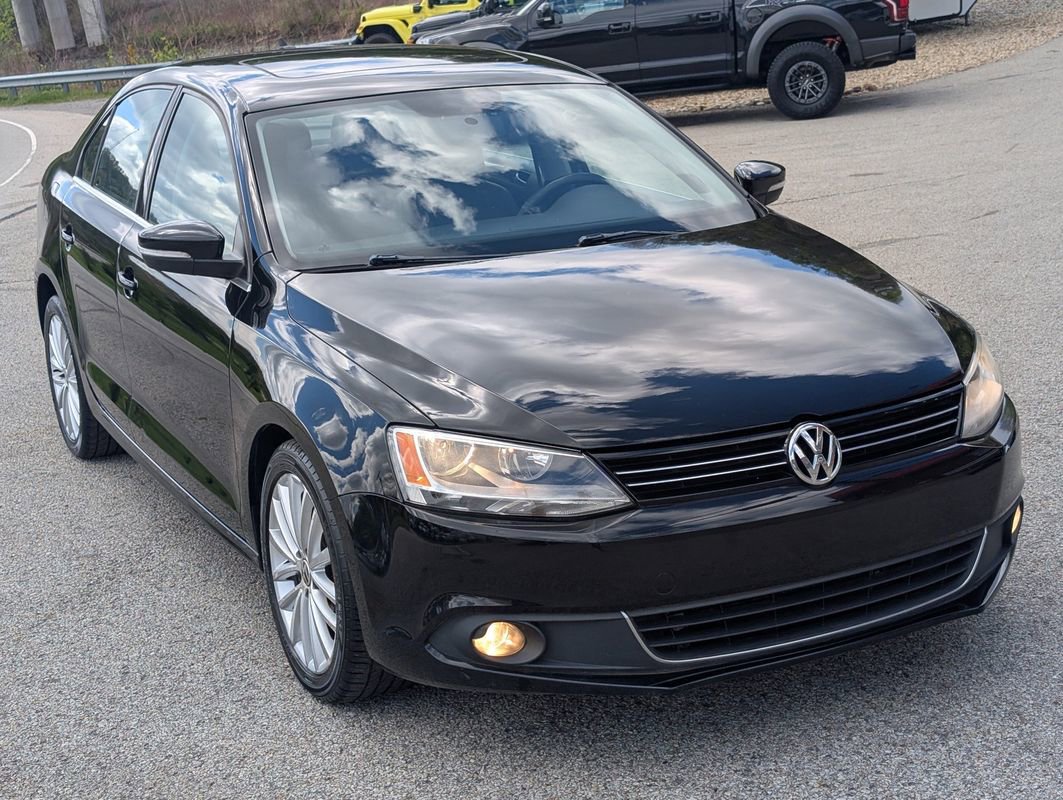 Used 2013 Volkswagen Jetta SEL FWD image 5
