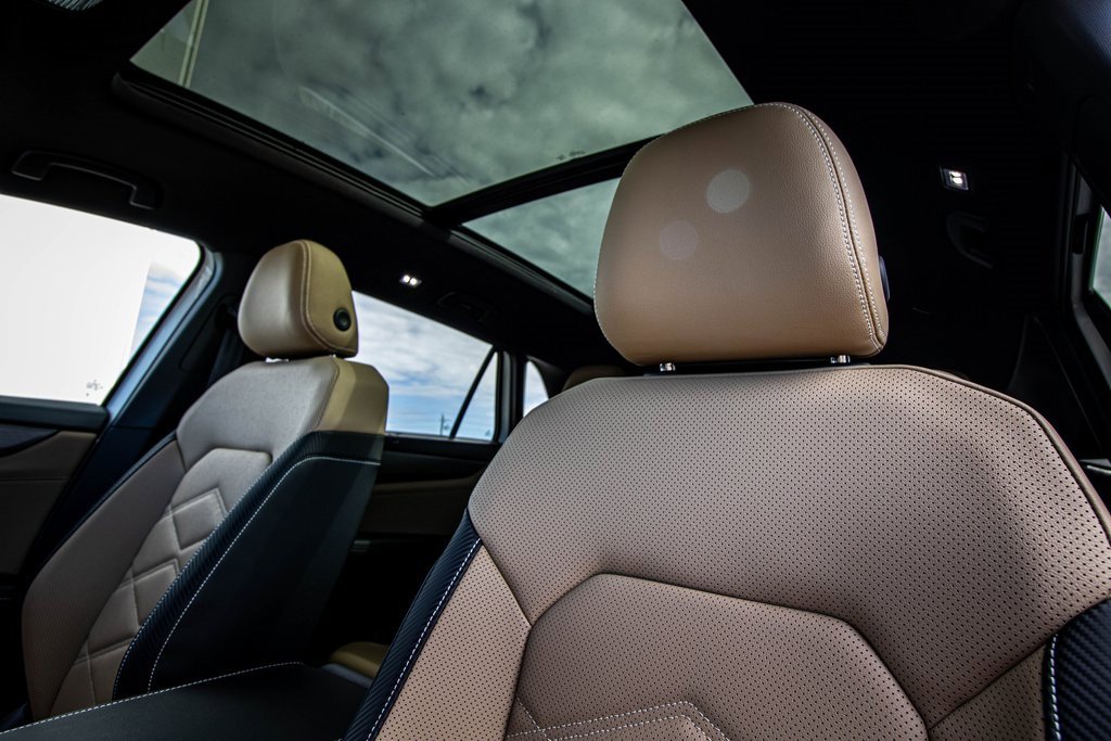 New 2026 Volkswagen Atlas Cross Sport SE image 2