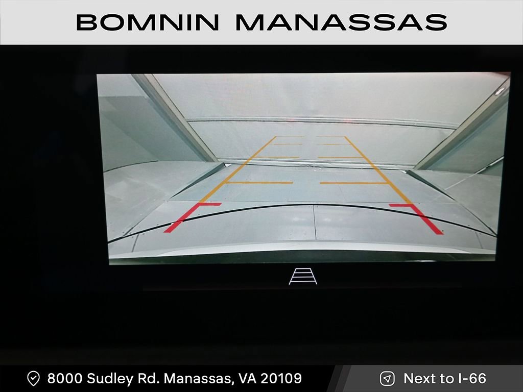 Used 2024 Buick Envista Sport Touring w/ Convenience I Package FWD image 18