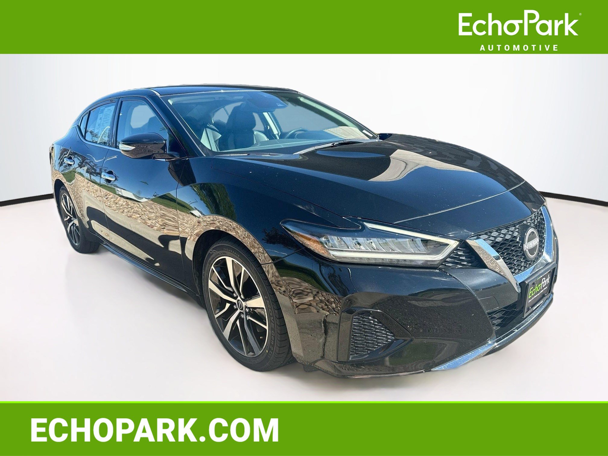 Used 2023 Nissan Maxima SV w/ Floor Mat Group FWD image 1