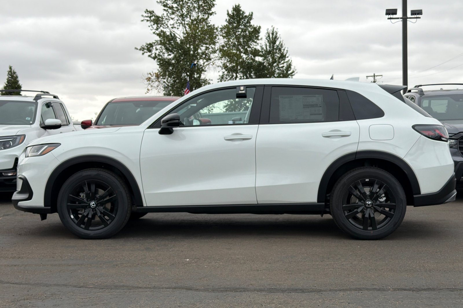 Used 2027 Honda HR-V Sport image 6