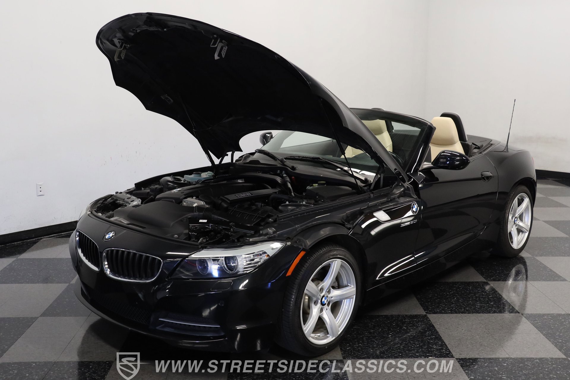 Used 2011 BMW Z4 sDrive30i image 29