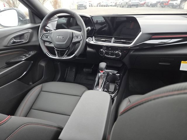 New 2026 Chevrolet Trax RS w/ Sunroof Package FWD image 30