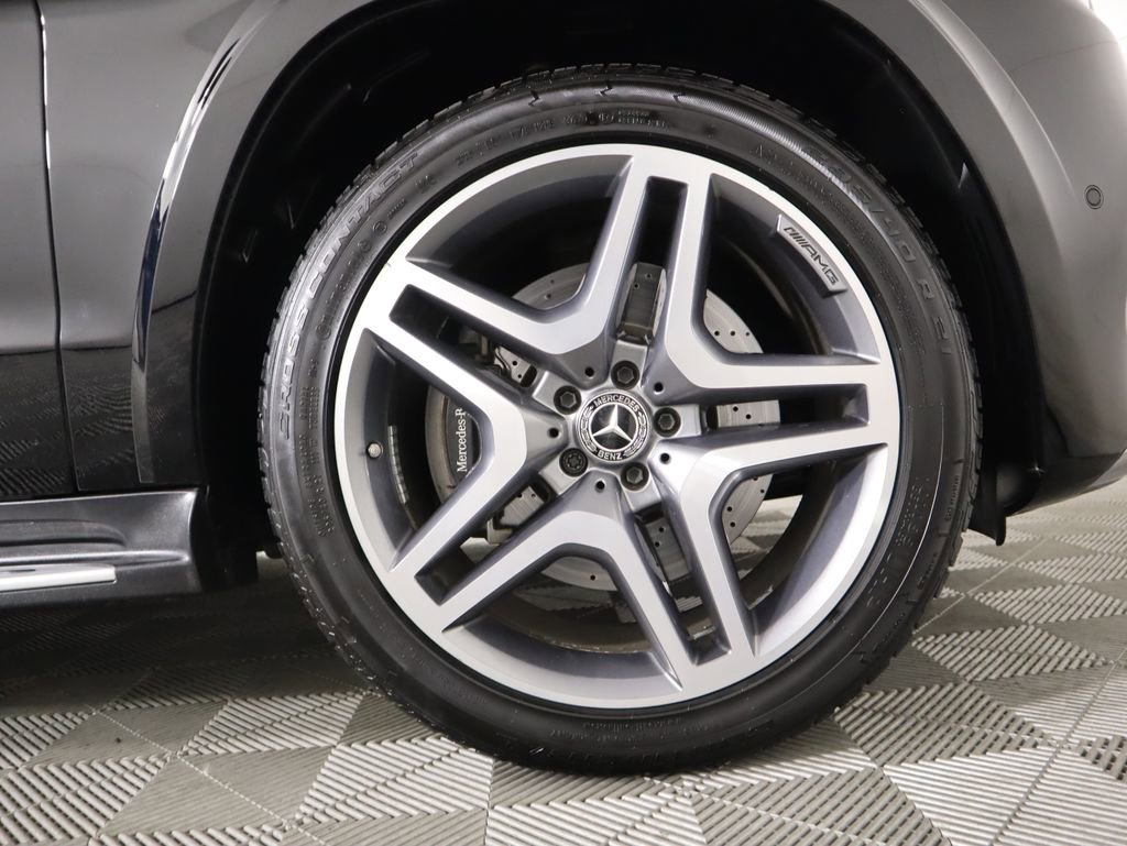 Used 2017 Mercedes-Benz GLS 550 4MATIC image 32